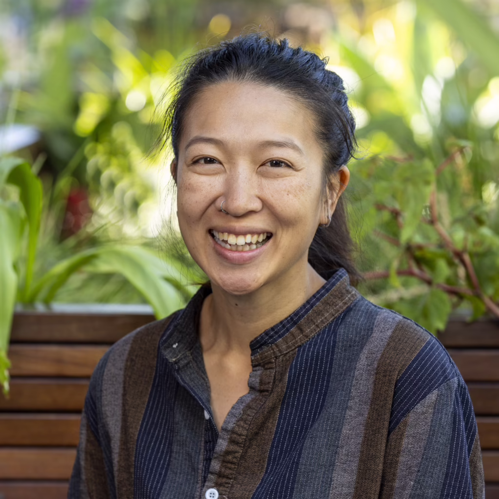 Stephenie Lee