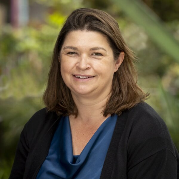 Gillian Wilson | 吉莉安, Chief Finance & Operations Officer